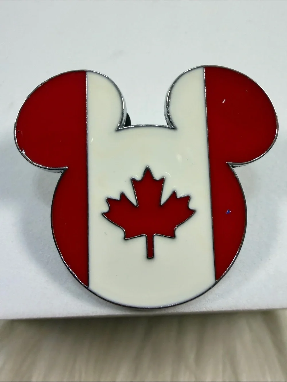 💙3/$20💙 Disney Red and White Mickey Canada Flag Enamel Pin